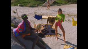 Versace Dylan Turquoise Pour Femme   Fragrance Campaign-00.00.09.921.png