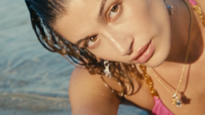 Versace Dylan Turquoise Pour Femme Campaign   Hailey Bieber   Behind The Scenes-00.00.49.656.png