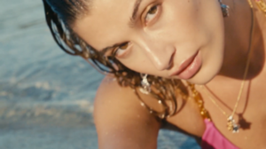 Versace Dylan Turquoise Pour Femme Campaign   Hailey Bieber   Behind The Scenes-00.00.49.496.png