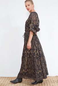 paris-fashion-store-women-floral-print-skirt-regine-fashion-designer-clothes-paris (2).jpg