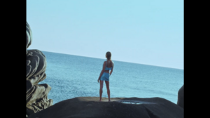 Versace Dylan Turquoise Pour Femme   Fragrance Campaign-00.00.51.098.png