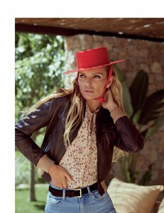 2021-07-01 Harpers Bazaar Espana-page-009.jpg