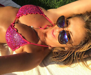 69396378-131594434866837-7331444009318706054-n (1).jpg