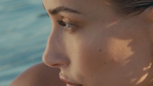 Versace Dylan Turquoise Pour Femme Campaign   Hailey Bieber   Behind The Scenes-00.00.42.018.png