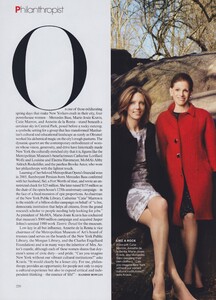 Guardian_Leibovitz_US_Vogue_May_2010_01.thumb.jpg.76881c12c960a63d8c8b90f3358604c4.jpg