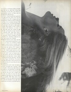 Rubartelli_US_Vogue_April_15th_1968_04.thumb.jpg.2eedaeddb773f912ca219096e21ba19e.jpg