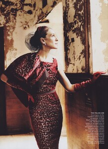 SJP_Testino_US_Vogue_May_2010_06.thumb.jpg.ded571aa5da59e203dac681d0483ac00.jpg