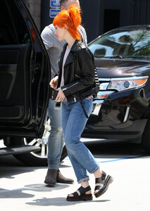 hayleywilliams_losangeles_pmoreonline_com_9.jpg
