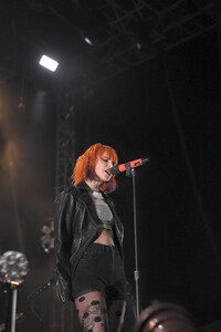 paramore_bealestreetmusicfestival_9.jpg