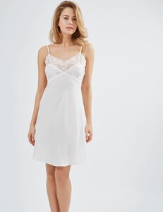 05_VANILLA_SLEEPWEAR_066-res.jpg