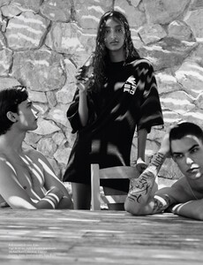 Vogue Paris No. 1019 - Août 2021-page-013.jpg