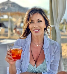 206513021_354019926087775_8345000015420192361_n (1).jpg