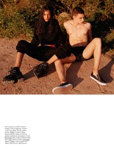 Vogue Paris No. 1019 - Août 2021-page-012.jpg