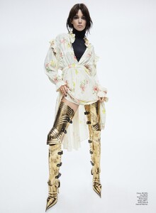 2021-08-01 Elle-page-009.jpg