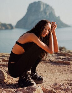 Vogue Paris No. 1019 - Août 2021-page-014.jpg