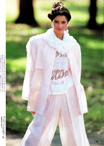 561205362_MarieClaireJapon4-1984(26).thumb.jpg.358e6209dfb0fd68c01c2c7baf88d1ed.jpg