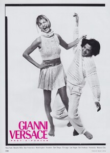 Avedon_Versace_Spring_Summer_1994_06.thumb.jpg.c114aee2c899b0aa5fcb2da348043e2f.jpg
