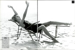 EH_Vogue_Italia_June_1996_03.thumb.jpg.15efb4c0ea619b7a18576c316f29e76f.jpg