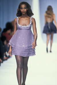 chloe-ss-1992-1.thumb.jpg.2ec009047fa86c46b68c77f5f798a758.jpg