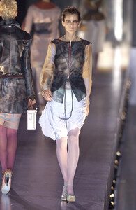Fendi SS 2004 030.jpg