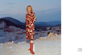 Elle No. 3949 - 27 Août 2021 eva2-page-m020.jpg