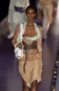 Fendi SS 2004 074.jpg