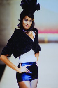 YASMEEN-GHAURI (7).jpg