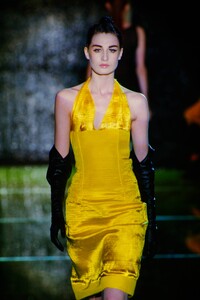 1770483489_ATELIER-VERSACE-SPRING-1999(4).thumb.jpg.7402b672e674dd7d8b5853a3a96bd9cb.jpg