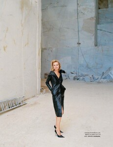 Elle No. 3949 - 27 Août 2021 eva1-page-022.jpg