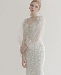 Unknown Bridal Girl 3.jpg