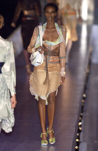 Fendi SS 2004 073.jpg