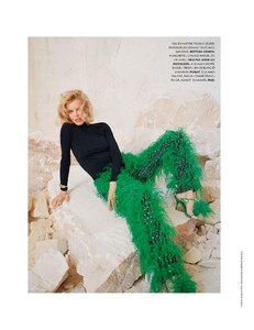 Elle No. 3949 - 27 Août 2021 eva1-page-028.jpg