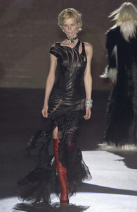 Roberto Cavalli Fall Winter 2003 - 02.jpg