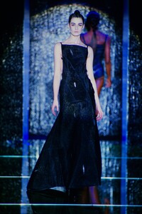 355715204_ATELIER-VERSACE-SPRING-1999(13).thumb.jpg.728a1918cbf6e532dc25b102badace31.jpg