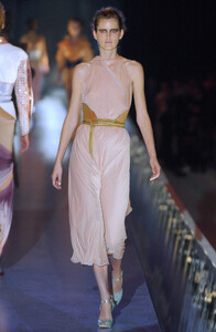 Fendi SS 2004 - 50 - Stella Tennant.jpg