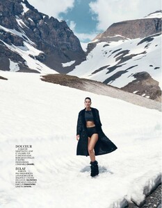 Madame Figaro No. 1931 - 27 Août 2021-page-005.jpg