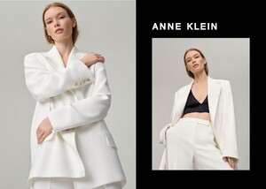 Anne-Klein-spring-2021-ad-campaign-the-impression-004.jpg