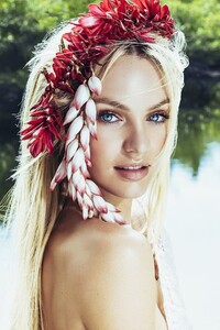 CandiceSwanepoel9765424564567876545679976544567.thumb.jpg.101a0a196fcad5fbad31f7d1d7e31627.jpg