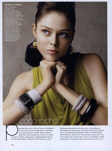 Demarchelier_US_Vogue_December_2008_03.thumb.jpg.0e3f93a56fcf0f7bc038a56e223ab57e.jpg