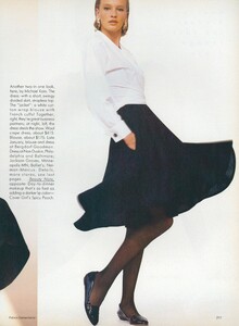 Demarchelier_US_Vogue_January_1987_04.thumb.jpg.40ded624bf6b9ff422bb4edb78f560fe.jpg