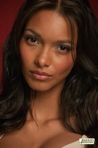 LaisRibeiro456776542456799767544456.thumb.jpg.547b10c6a7e3601943bfda4b0e5a5a2d.jpg