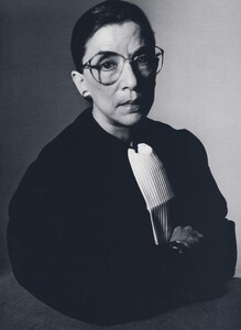 RBG_Penn_US_Vogue_October_1993_02.thumb.jpg.acb99027aa29f875ace74e6a2bfb2179.jpg