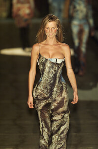 Roberto-Cavalli-FW2001-02.jpg