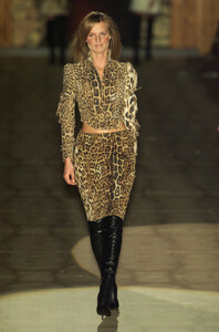Roberto-Cavalli-FW2001-03.jpg