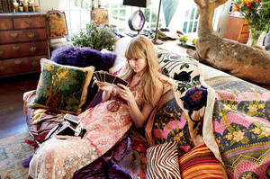 Taylor-Swift-Glamour-March-2014-003.jpg