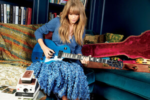 Taylor-Swift-Glamour-March-2014-006.jpg