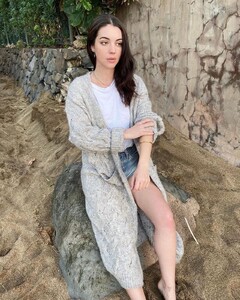 adelaide-kane-social-media-photos-07-01-2020-7.jpg