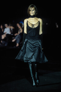 alessandro-del-acqua-fw-1999-1.thumb.jpg.59c5747791226f2a499f12b6f40f8c59.jpg