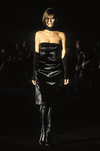alessandro-del-acqua-fw-1999-2.thumb.jpg.6617f6980d8675e4fff2ec190b9a6de9.jpg