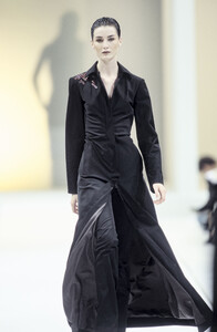 lanvin-ss-2000-7.thumb.jpg.74f1d06ee5d2e98c0eb122399b9b06d0.jpg